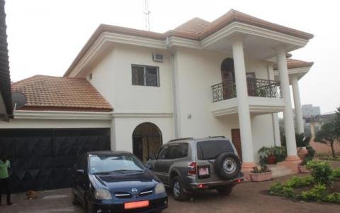 À Louer : Duplex D1 à Bountourayah - Coyah