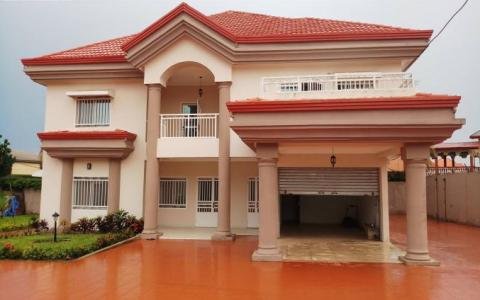 À Louer : Villa V1 à Kipé – Conakry