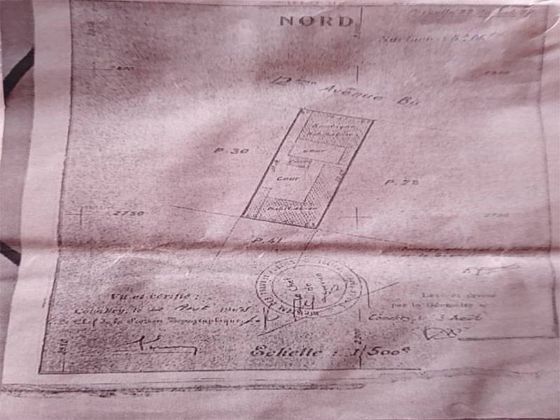 Terrain exceptionnel 1500 m² – Kaloum Coronthie Opportunité rare