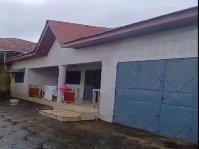 Villa moderne 3 chambres + annexe sur 500 m² à Sonfonia Centre