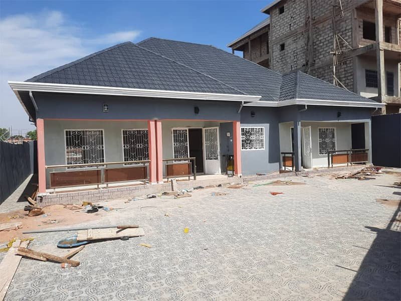 Villa moderne neuve à vendre à Bentouraya – Manéah, Conakry | Grande opportunité d'investissement